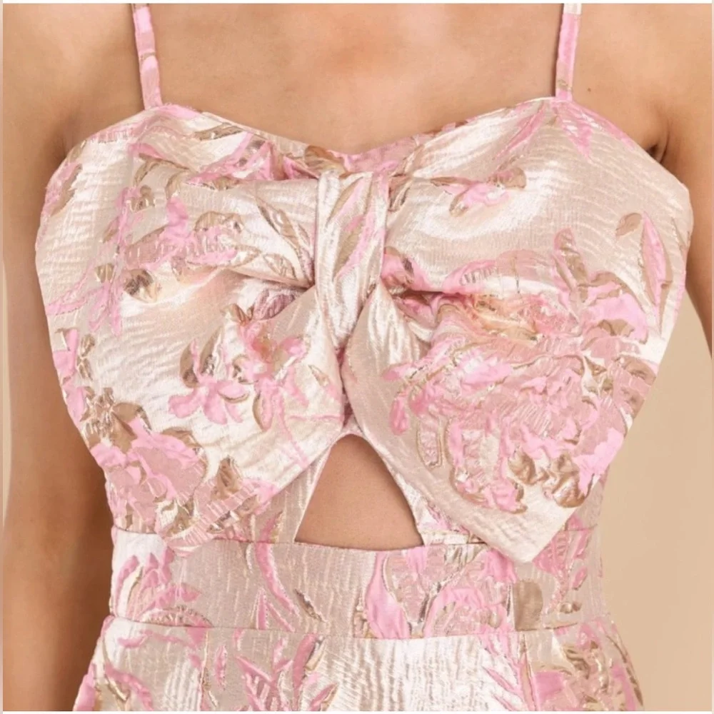 Aura nwot women’s
