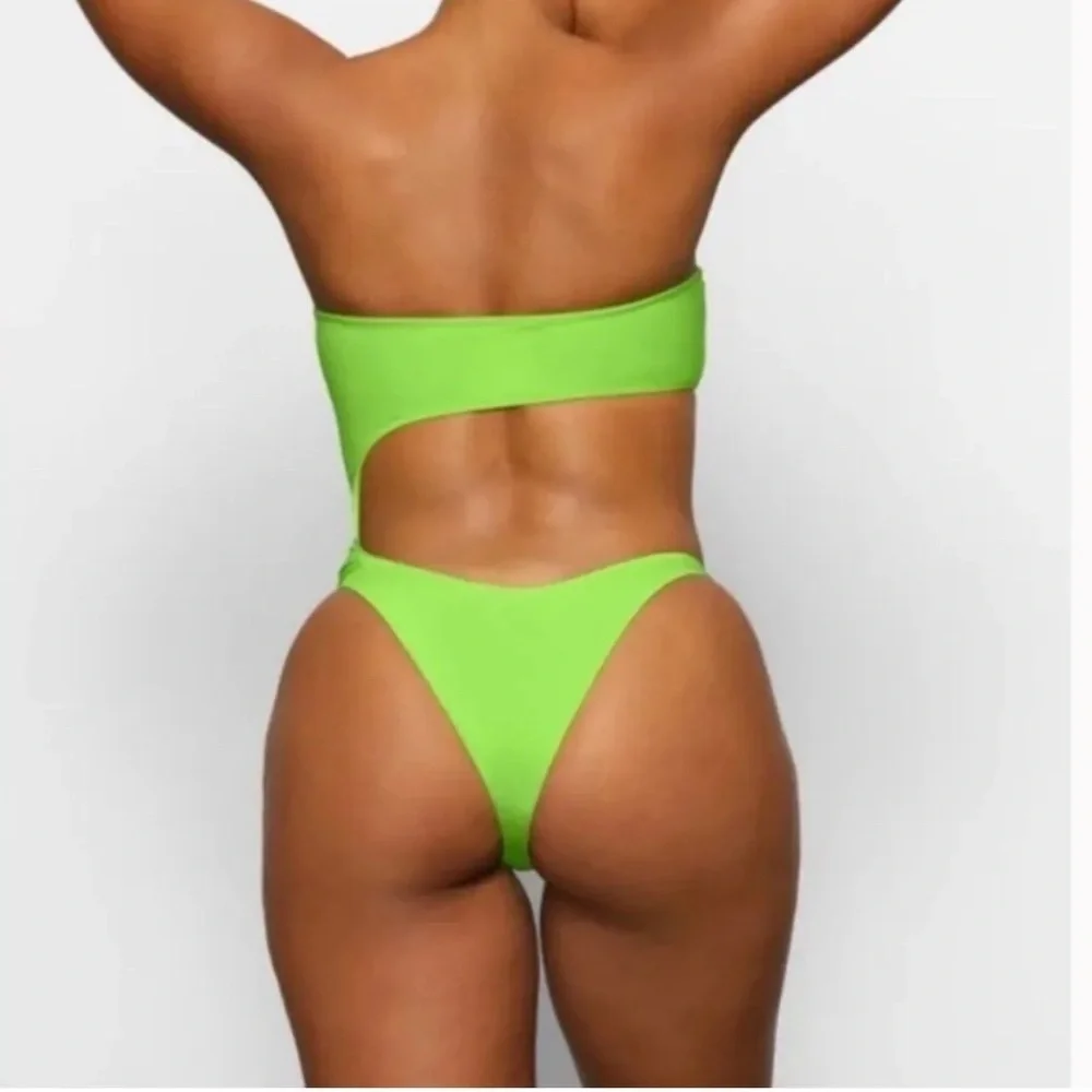 SKIMS sexy monokini