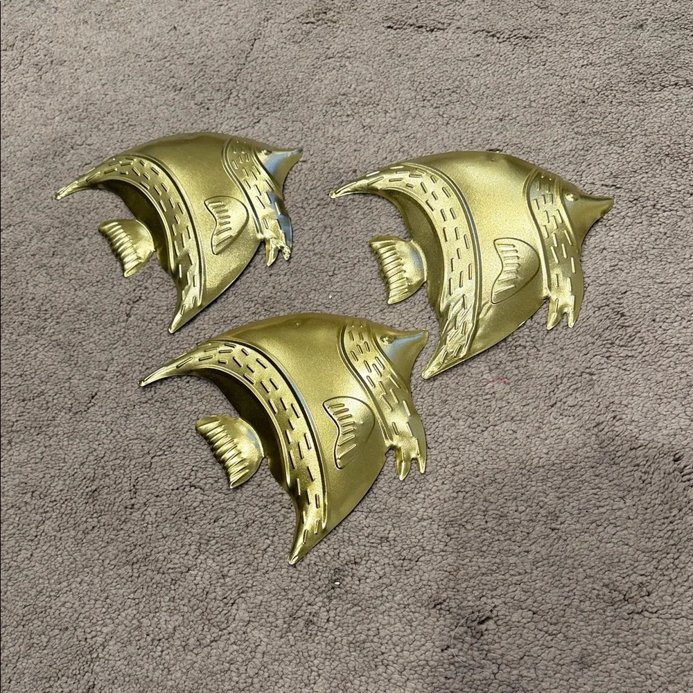Gold Fish Wall Decor Set