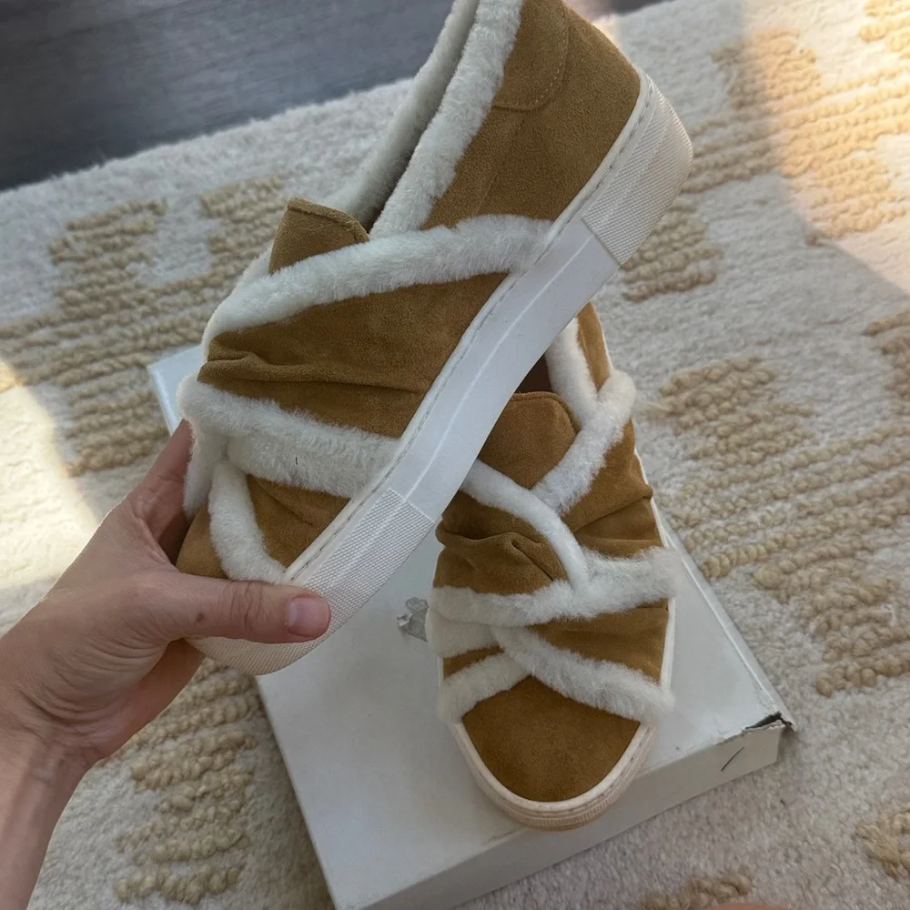 NWOT MAJE  Tan and White Faux Fur Sneakers
