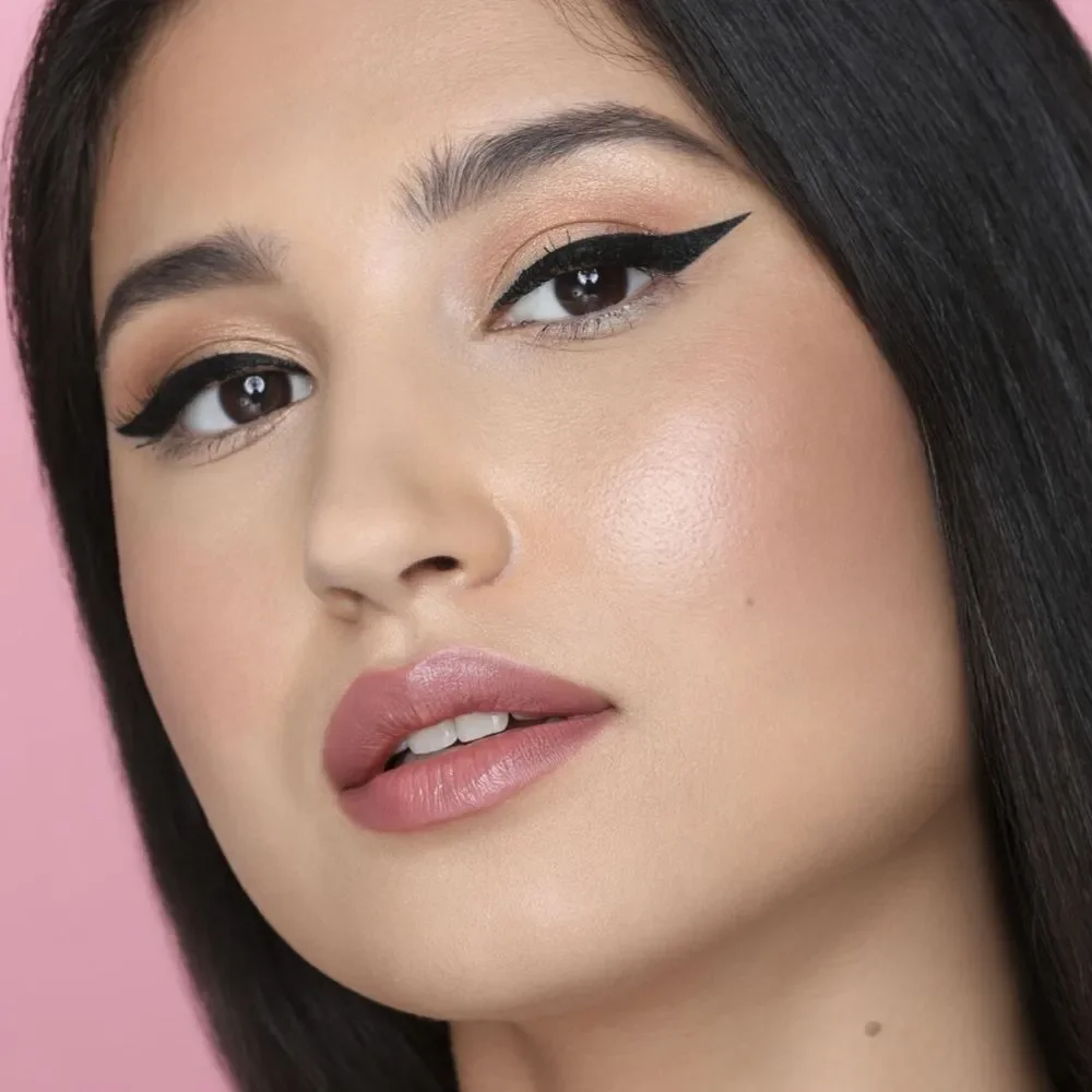 HUDA BEAUTY brand new