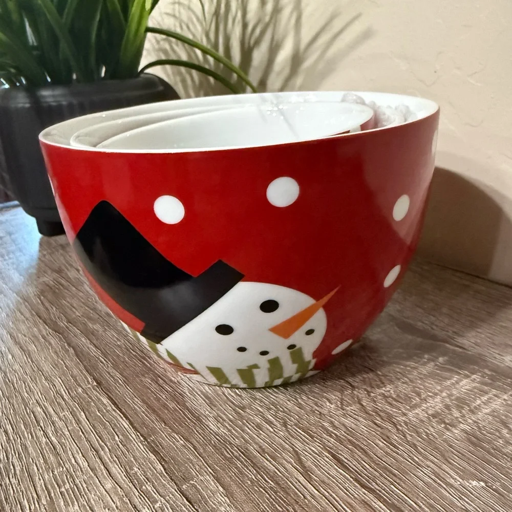 Set (3) Crate & Barrel Joan Anderson Snowman Bowls 5 7/8