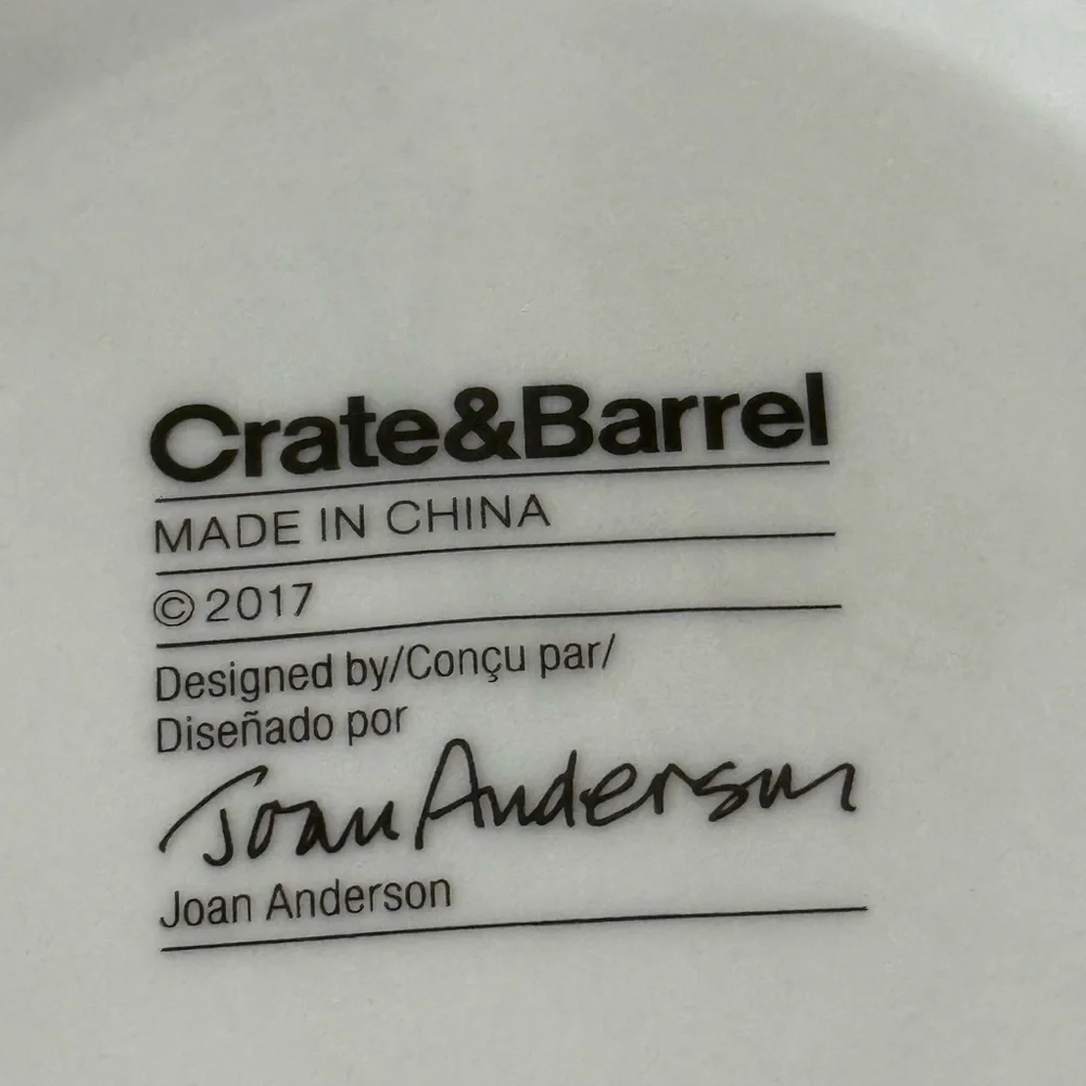 Crate&Barrel set crate