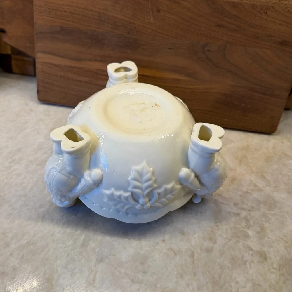 Williams Sonoma charming white
