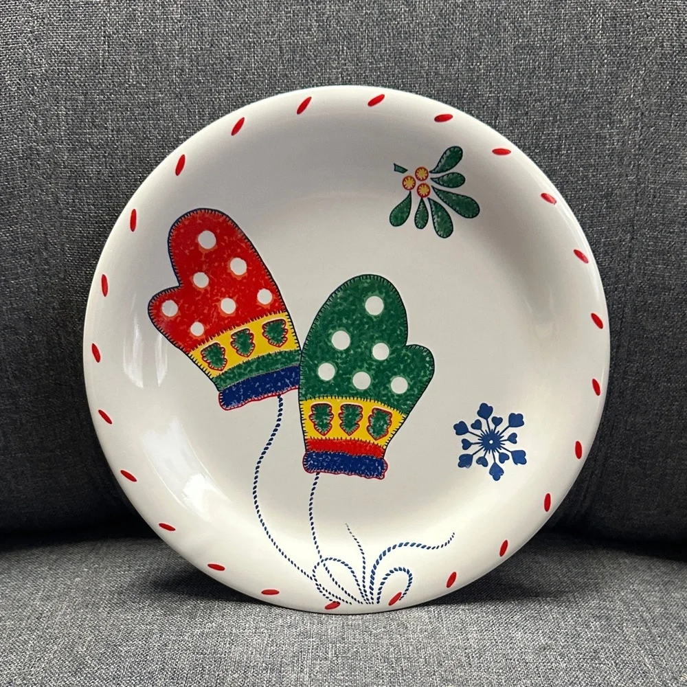 Crate & Barrel Festive Scarves, Mittens and Hats Decorative Christmas Plates
