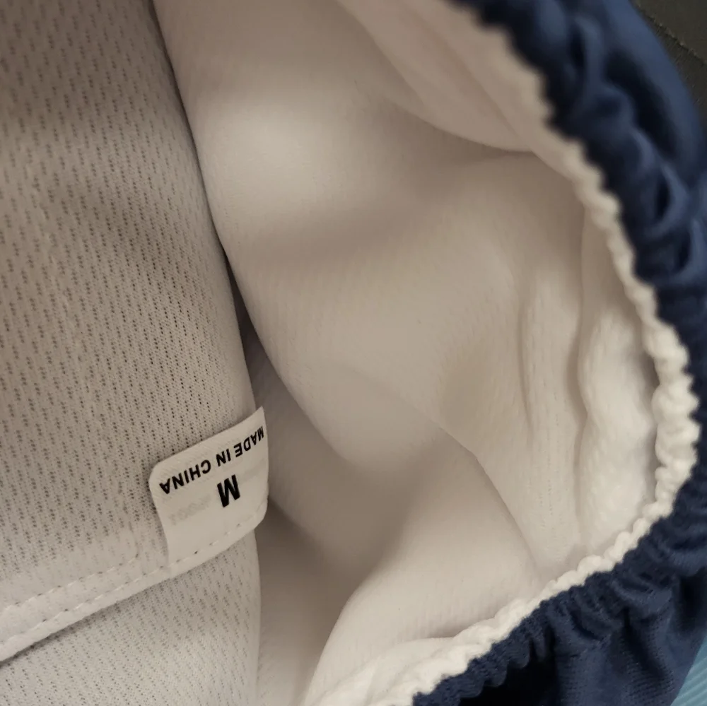 N/A size medium