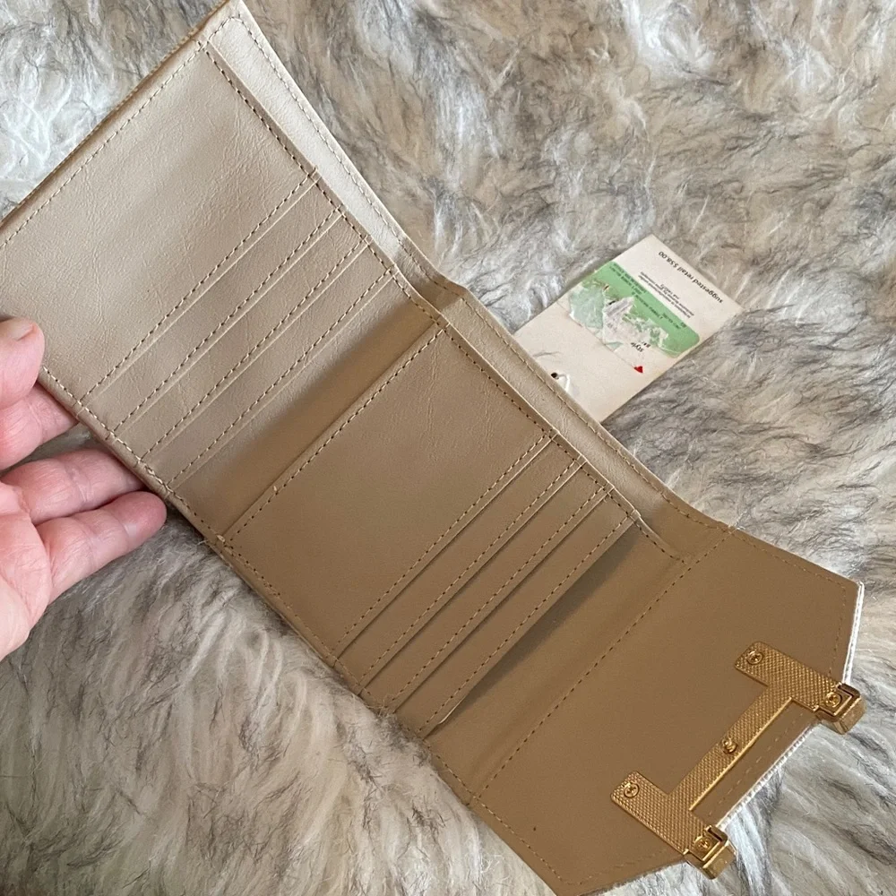 Halston Heritage chic wallet