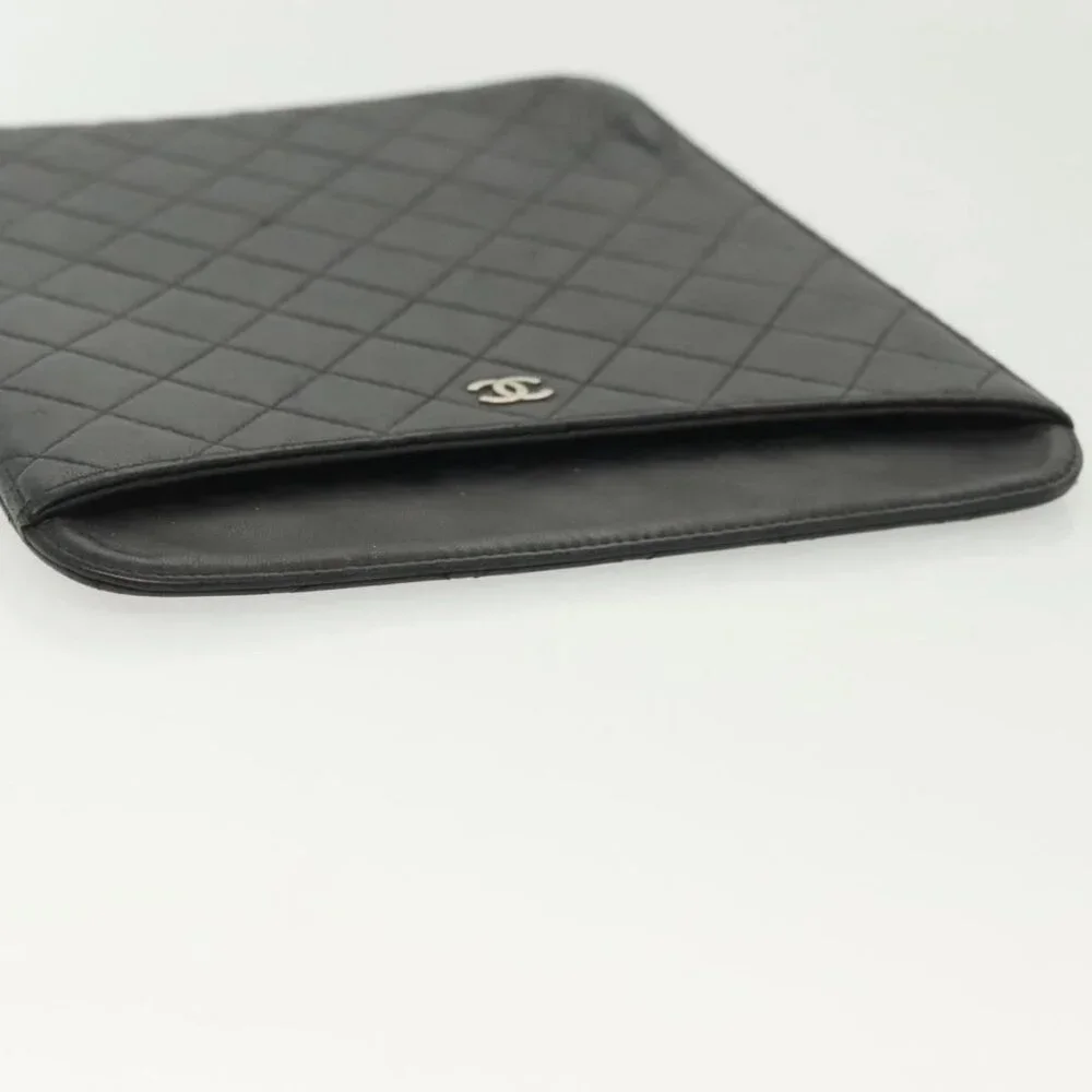 CHANEL matelasse ipad