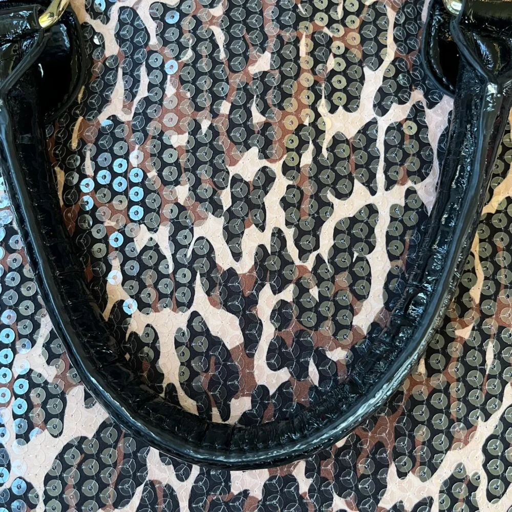 Betsey Johnson glam bold