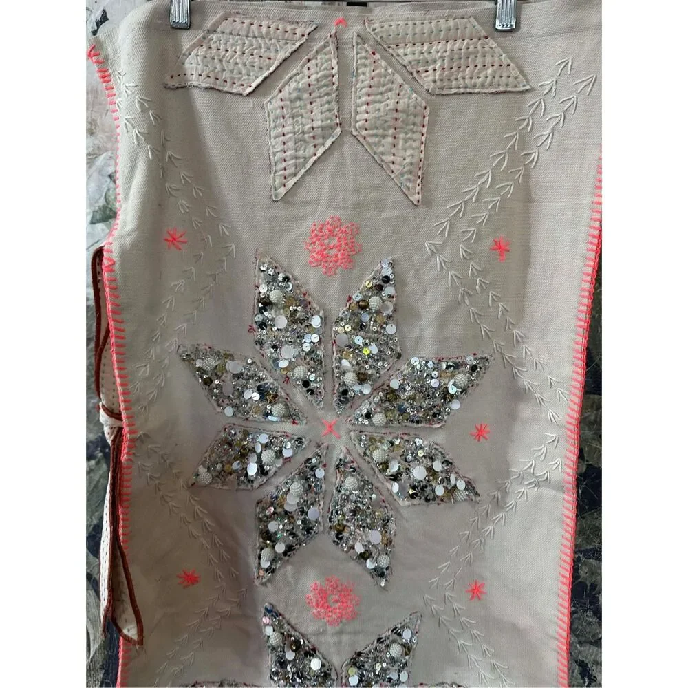 Free People details style