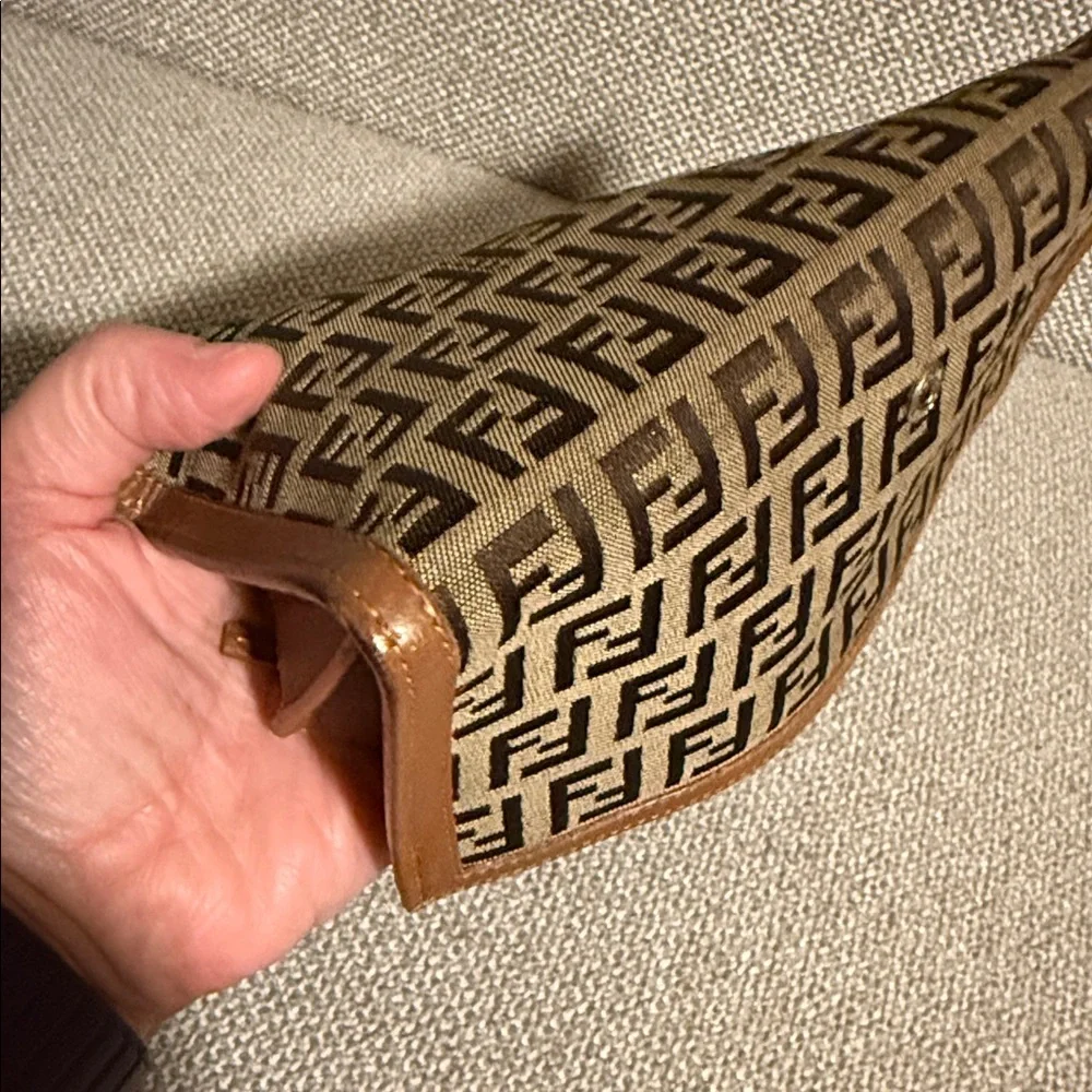 Fendi beautiful tan