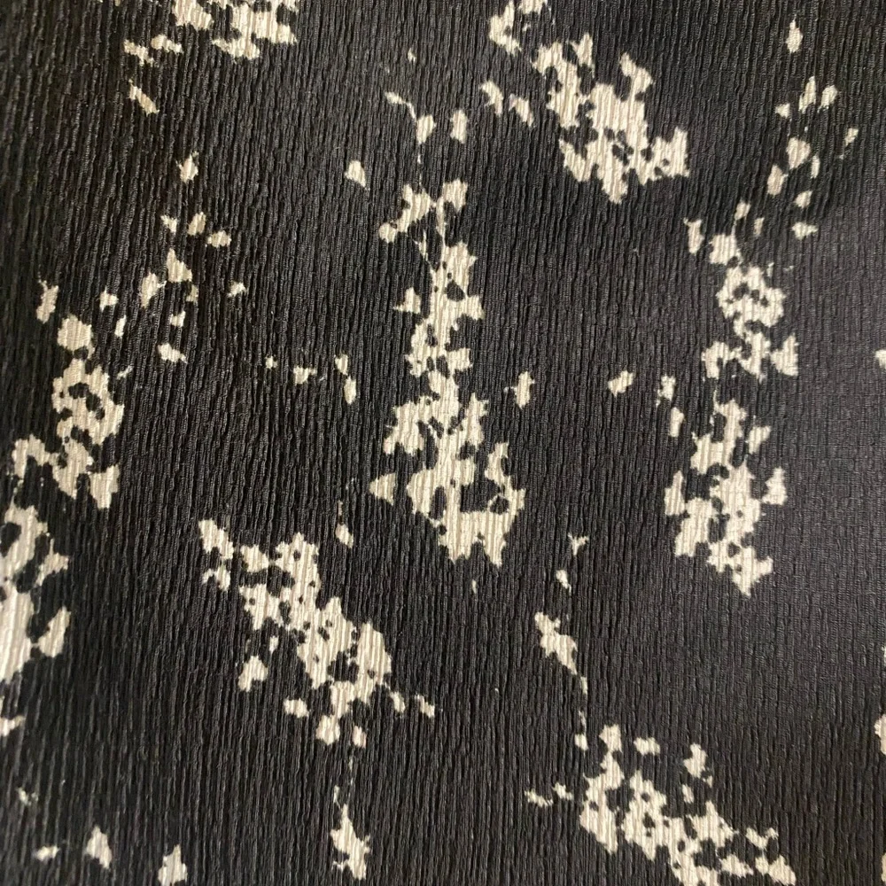 Anthropologie Sweetheart Black and White Print Puff Sleeve Blouse Size Small