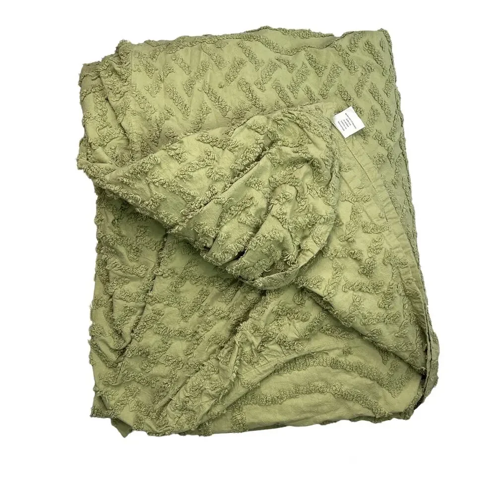 Vintage chenille bedspread