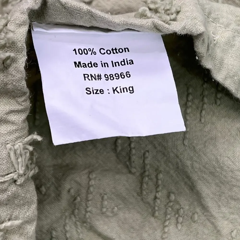 Vintage chenille bedspread
