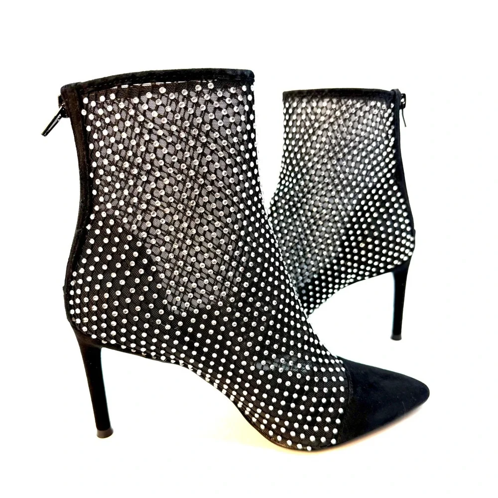 AQUA Women's Lyssa Booties Boots Black Size 8 NWT/BOX