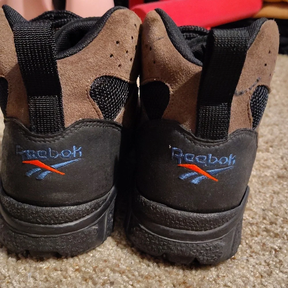 Reebok vtg rugged