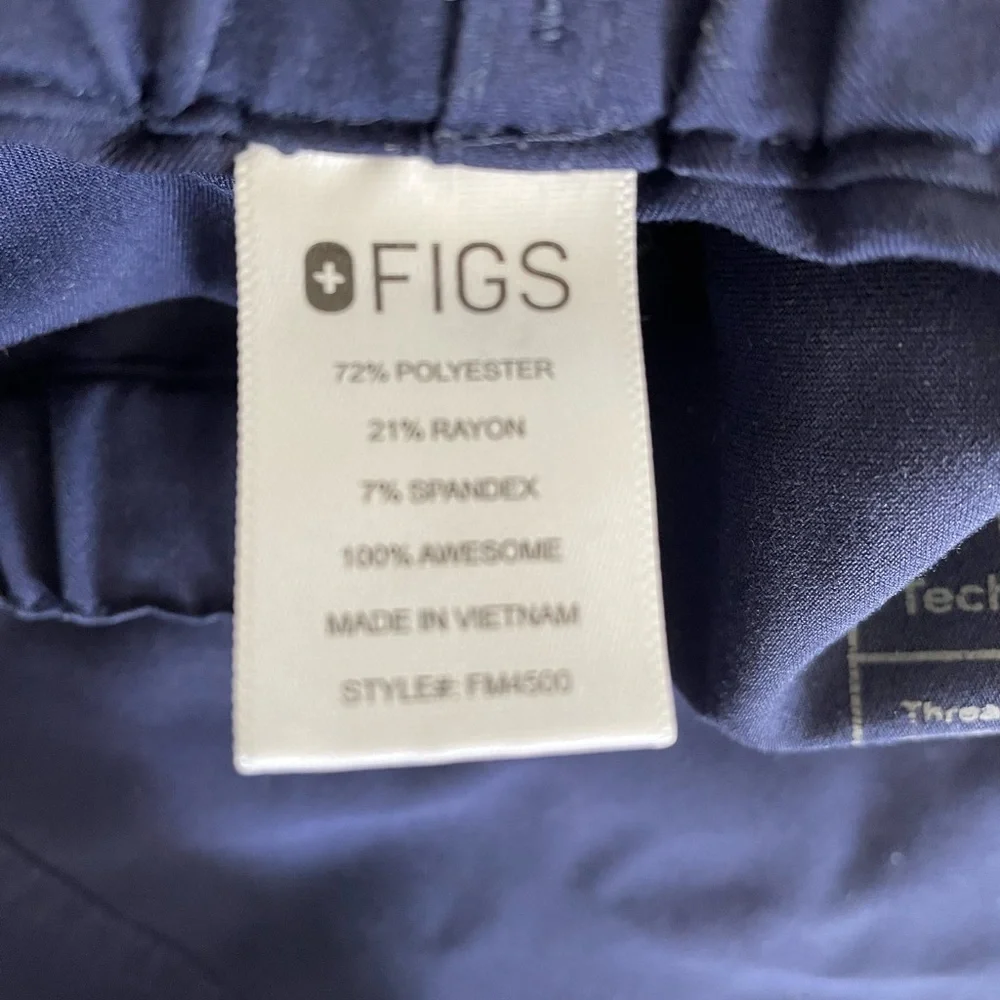 Figs sleek deep