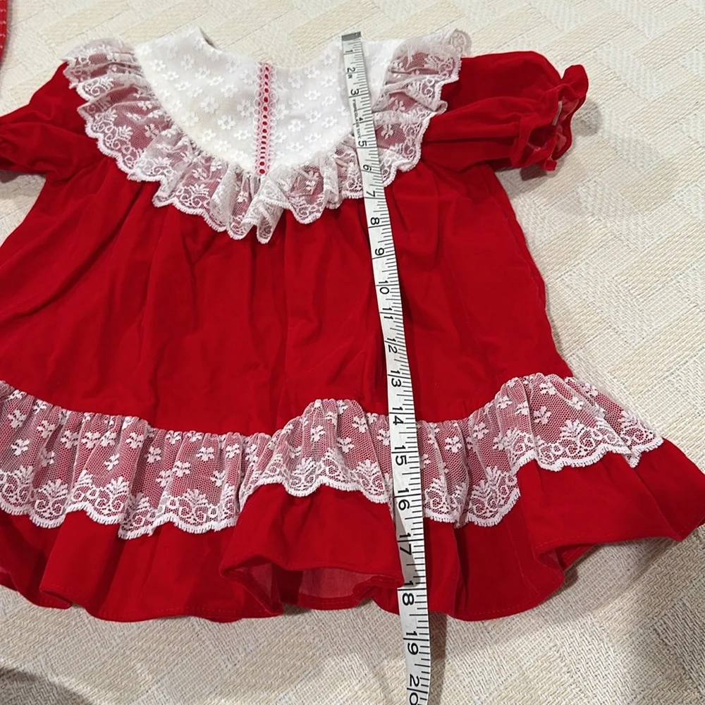 VINTAGE Red Velvet & Lace Frilly Puff Sleeve Christmas Dress Toddler Girl Sz 4T