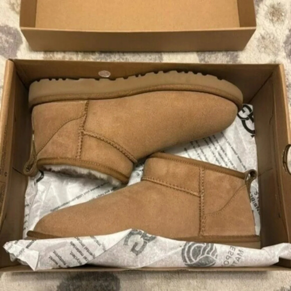 UGG stylish platform