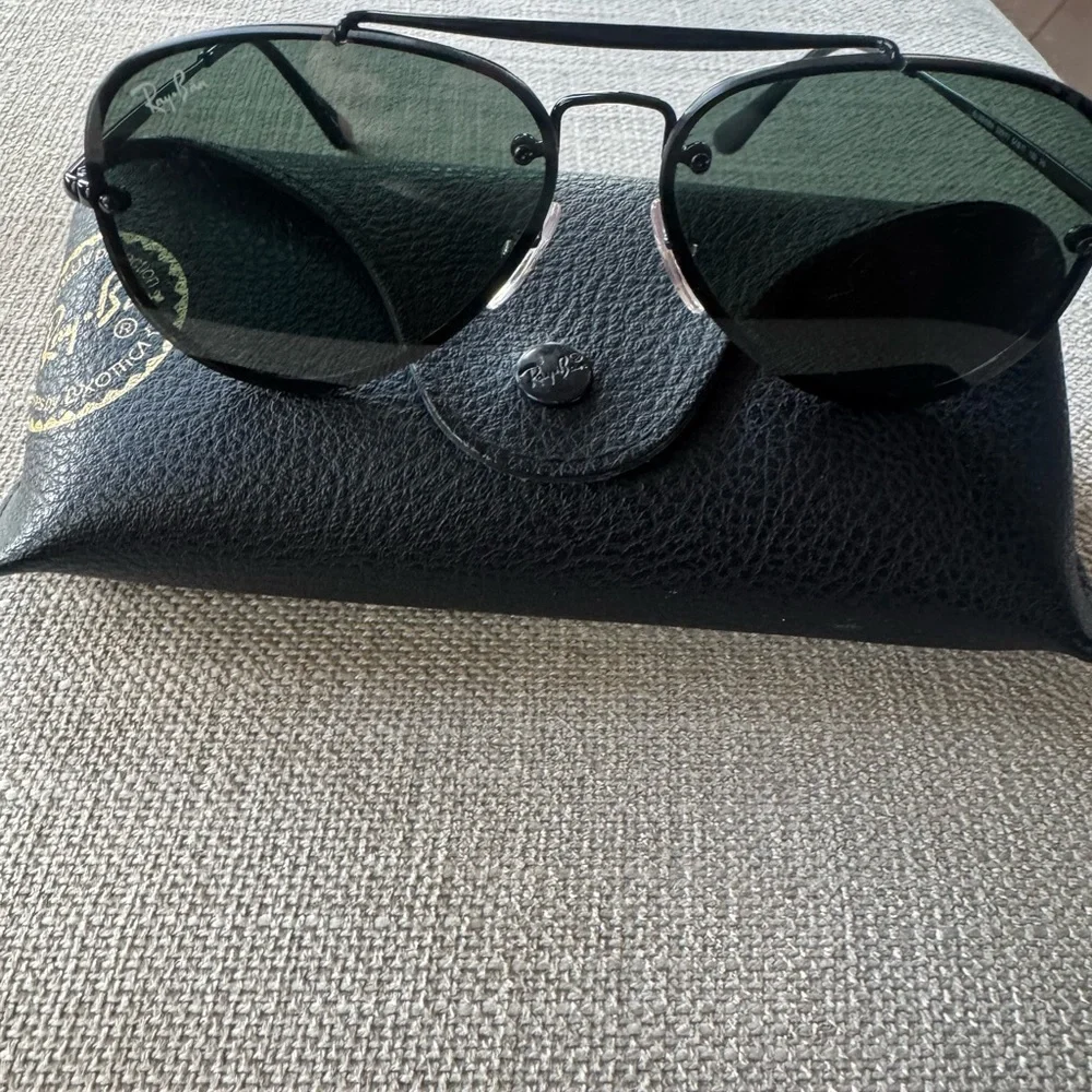Ray-Ban Black Sunglasses Case