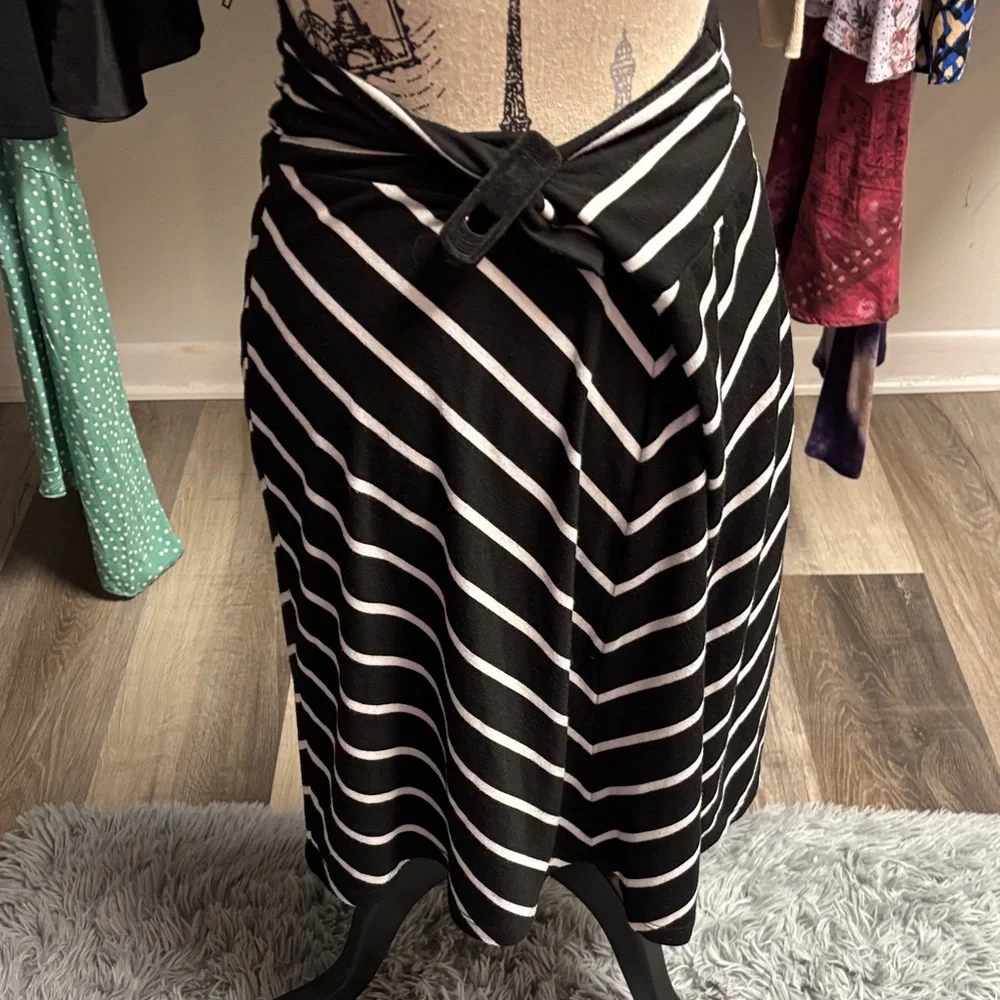 Faded Glory stylish striped