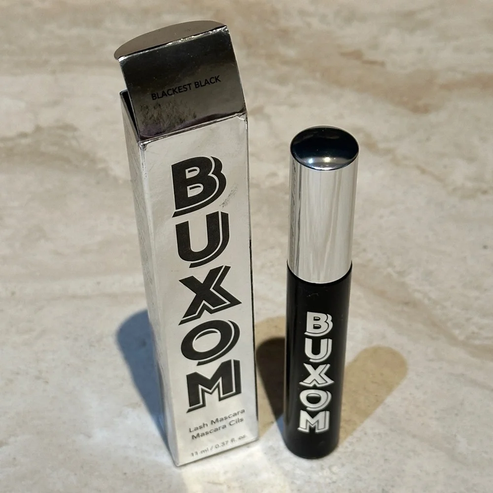 Buxom lash waterproof