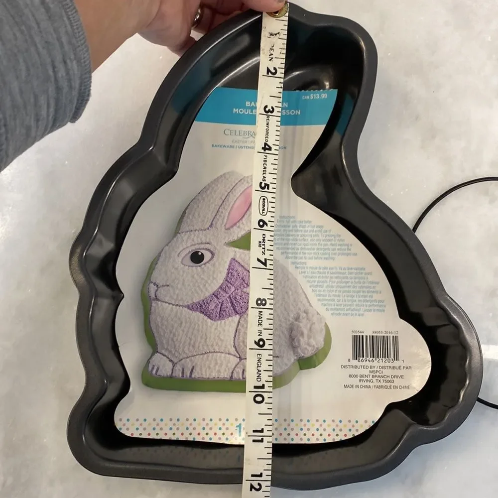 Wilton bunny baking