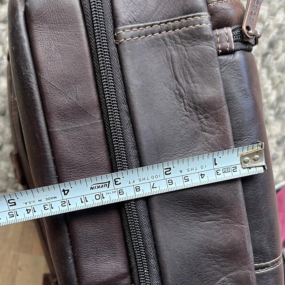 Kenneth Cole Reaction features business