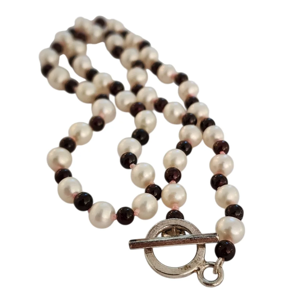 Vintage pearl necklace
