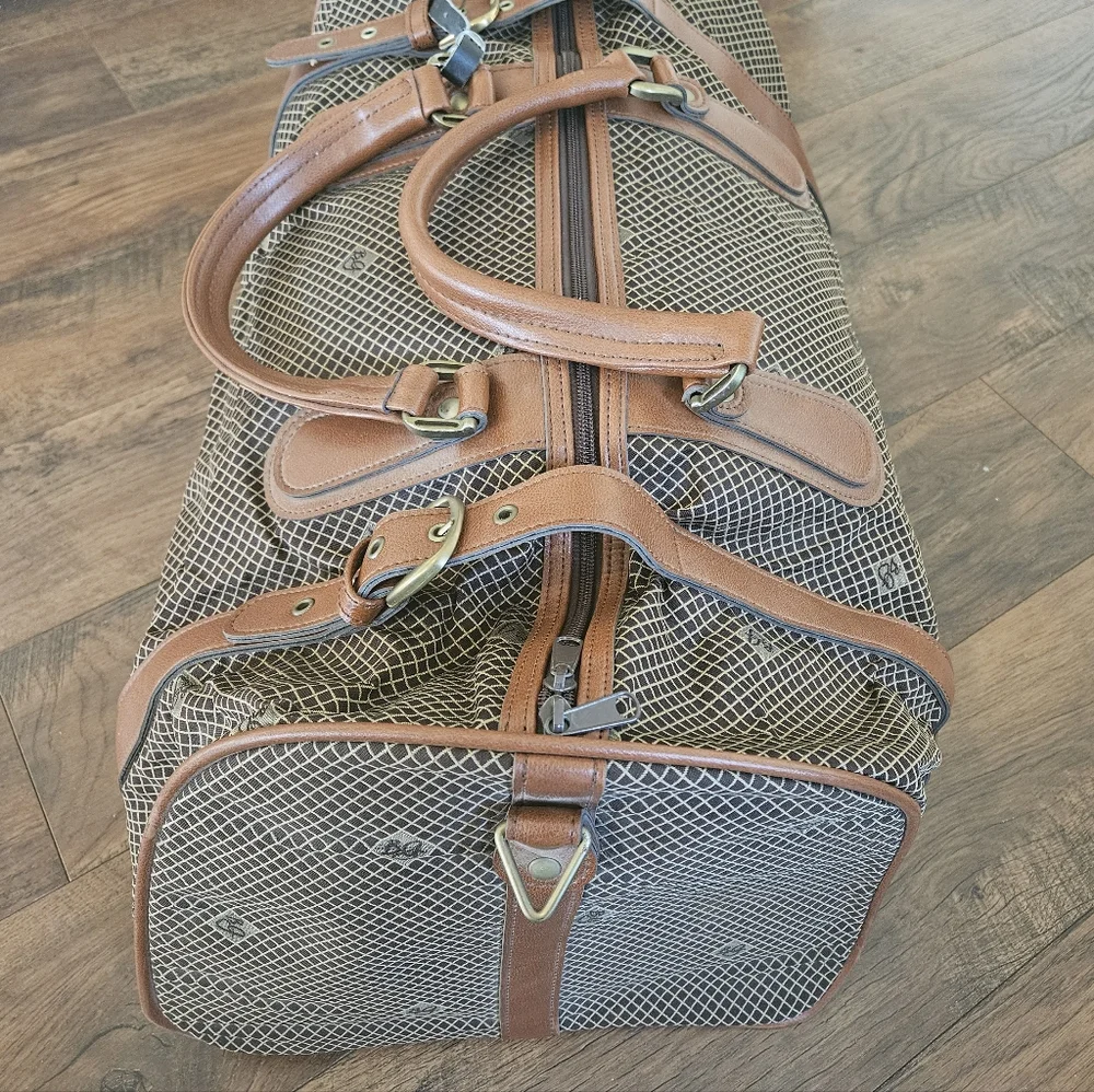 Bg brown leather