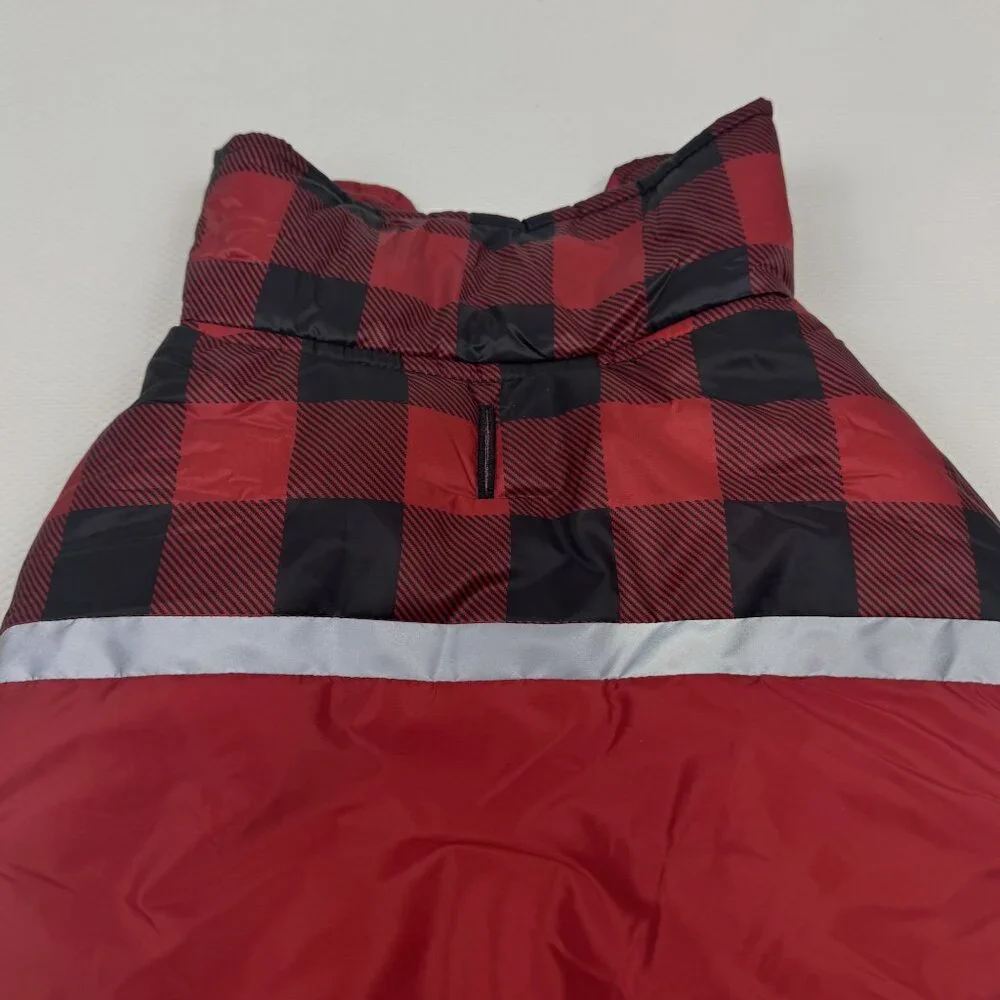 32 Degrees Heat this red