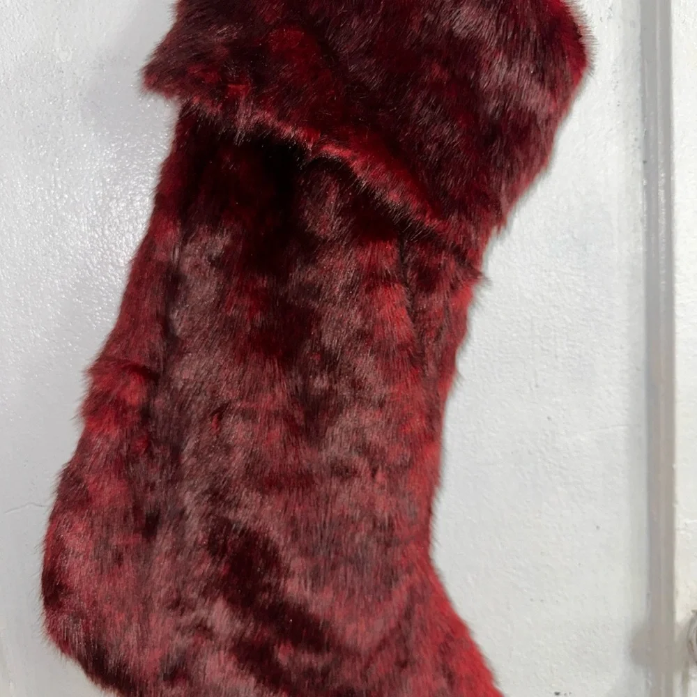 Nicole Miller Burgundy Faux Fur Cover
