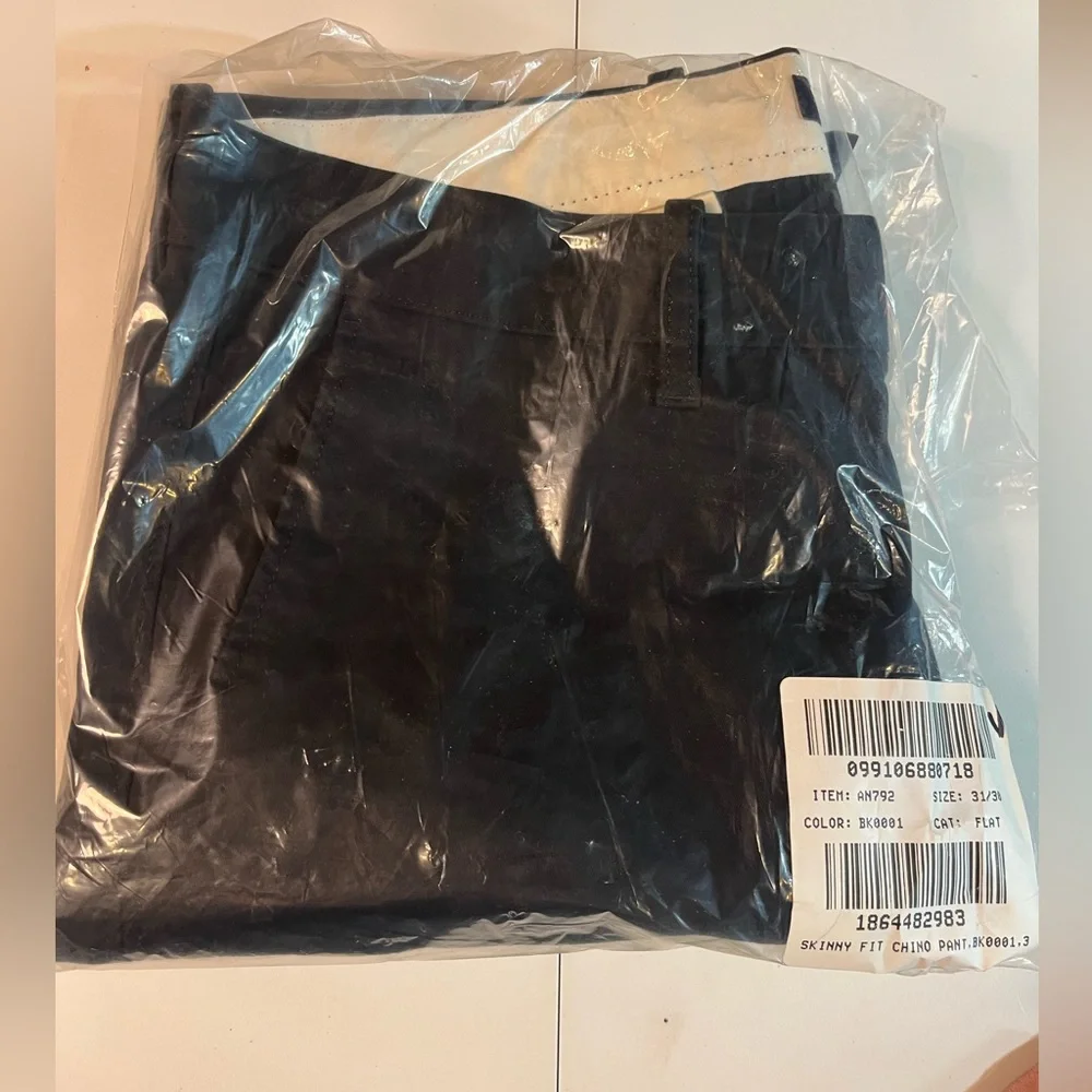 J. Crew tags welt zip