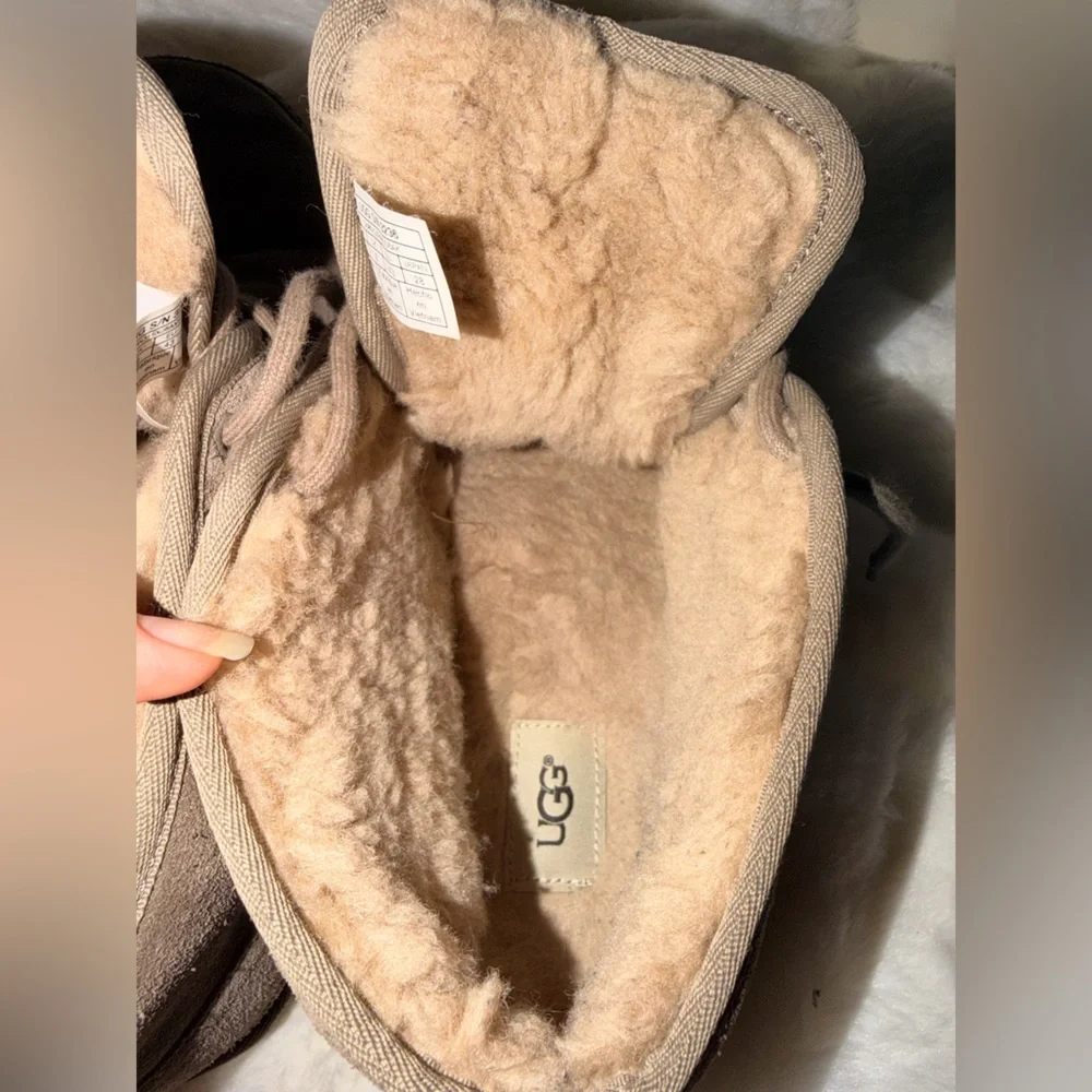 UGG classic brown