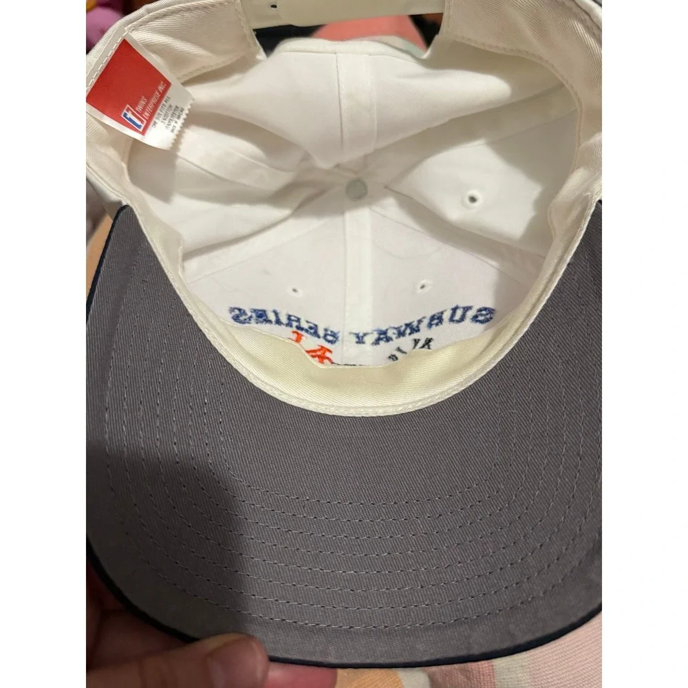 N/A subway hat