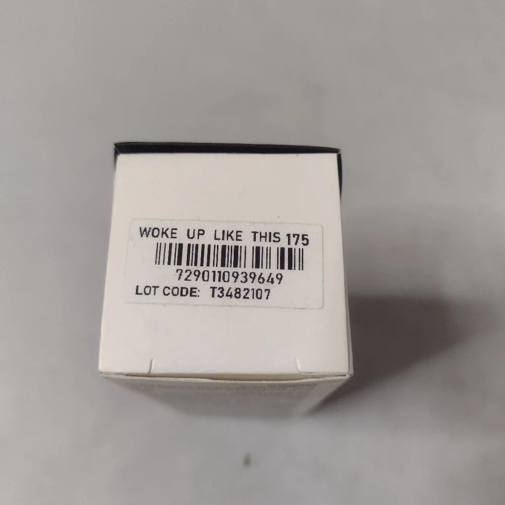 IL MAKIAGE sealed