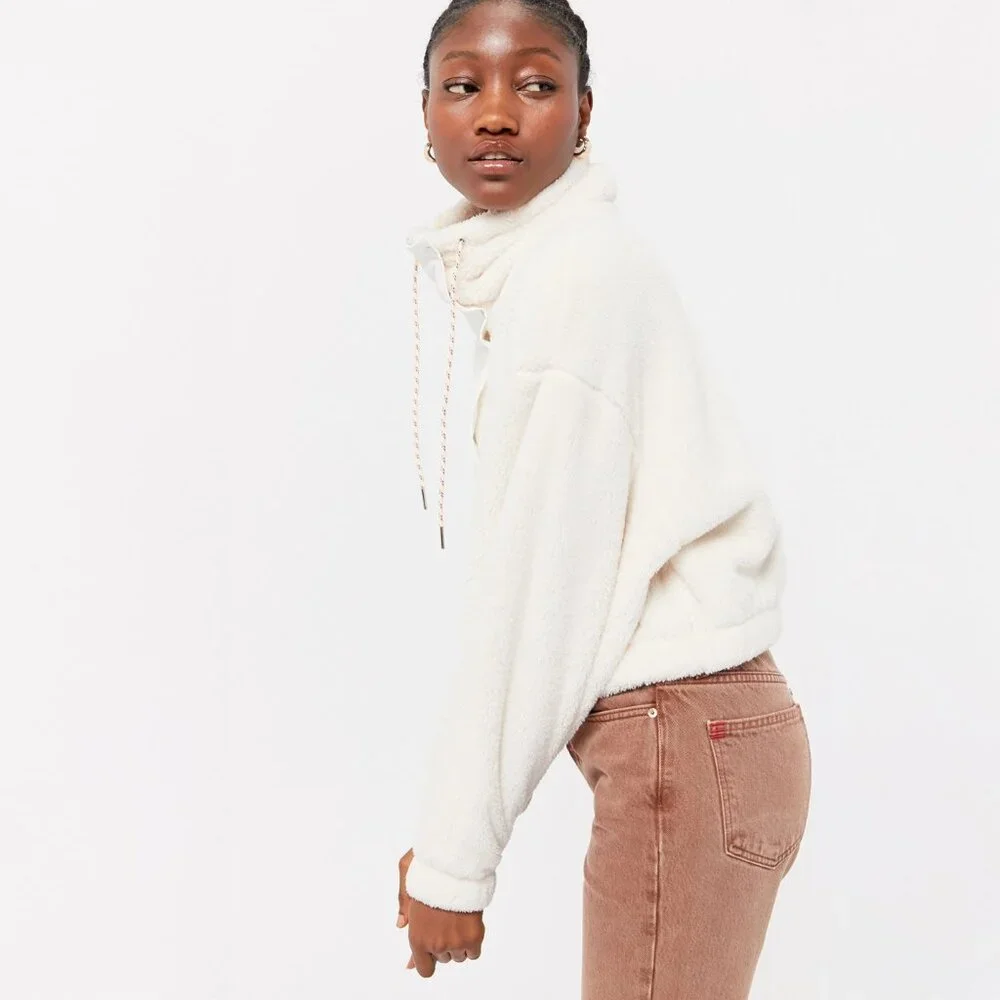 Urban Outfitters uo teddy