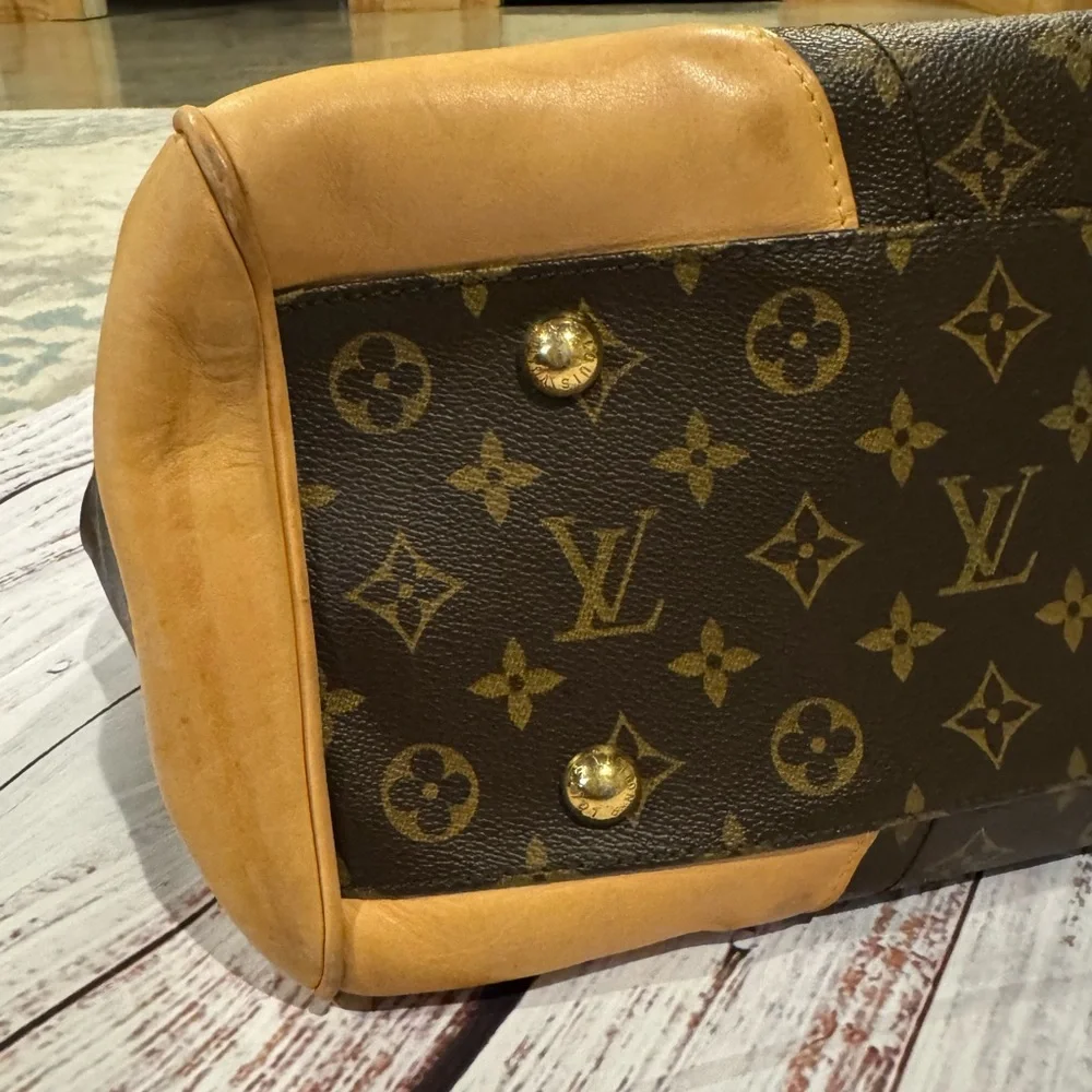 Louis Vuitton authentic louis