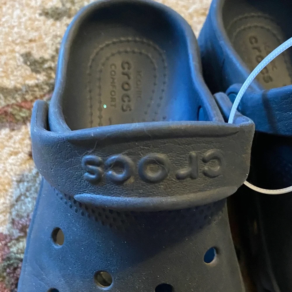 CROCS stylish easy