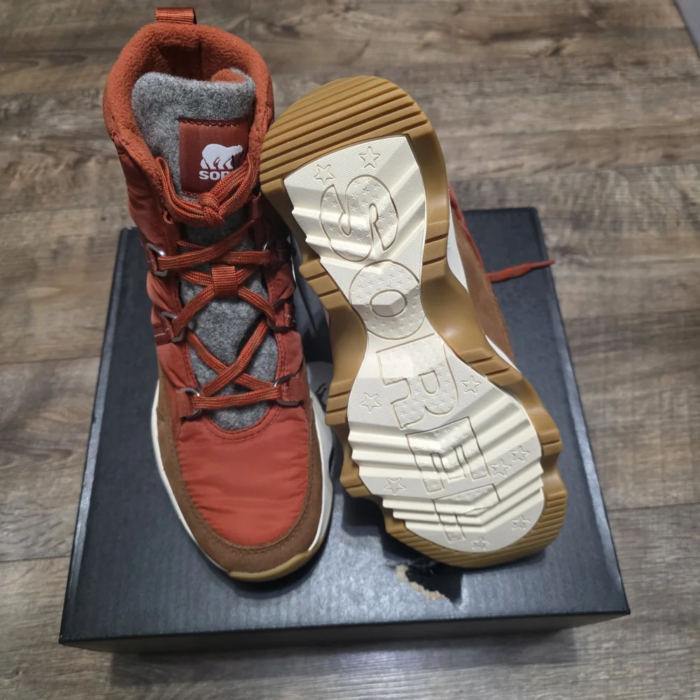 Sorel Kinetic Impact Insulated WPRed and Brown Winter Boots Women 7