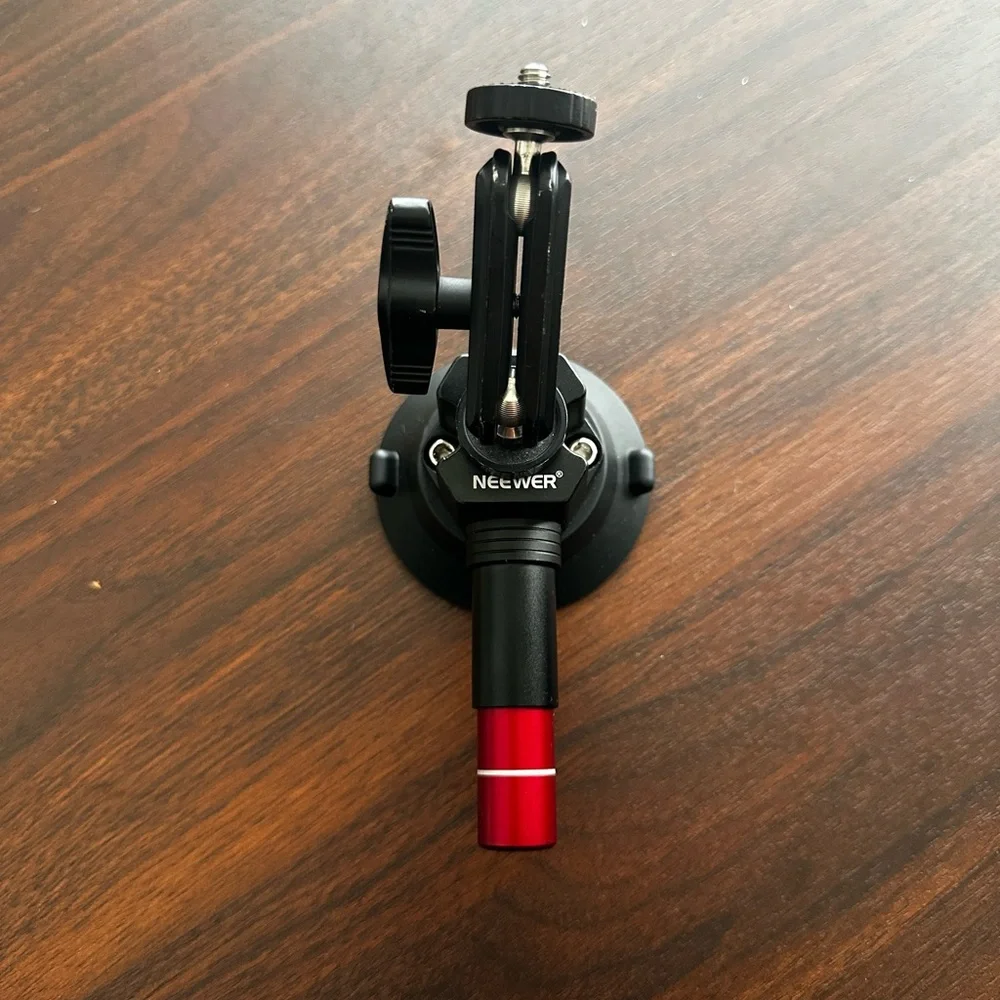 Canon includes powershot