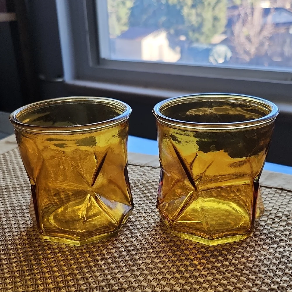 Vintage MCM Amber Glass Whiskey Tumblers