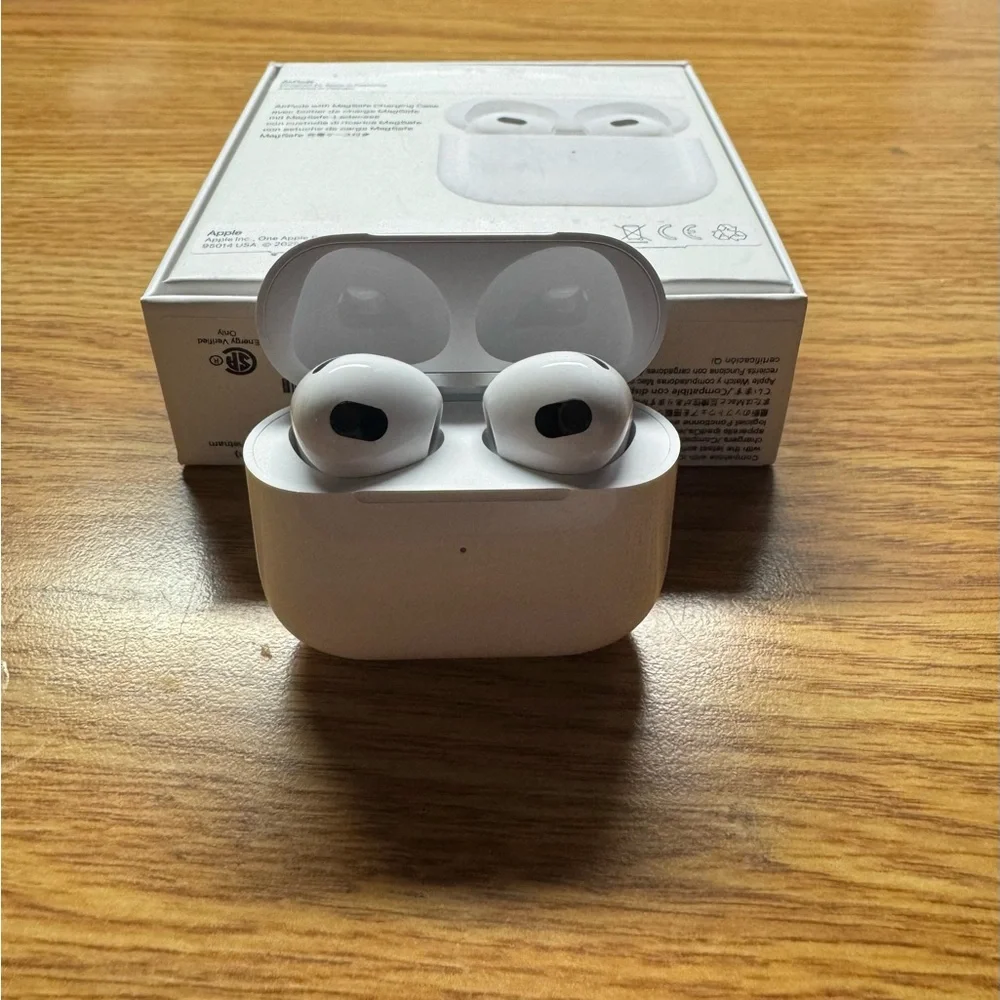 Apple airpods 3rd