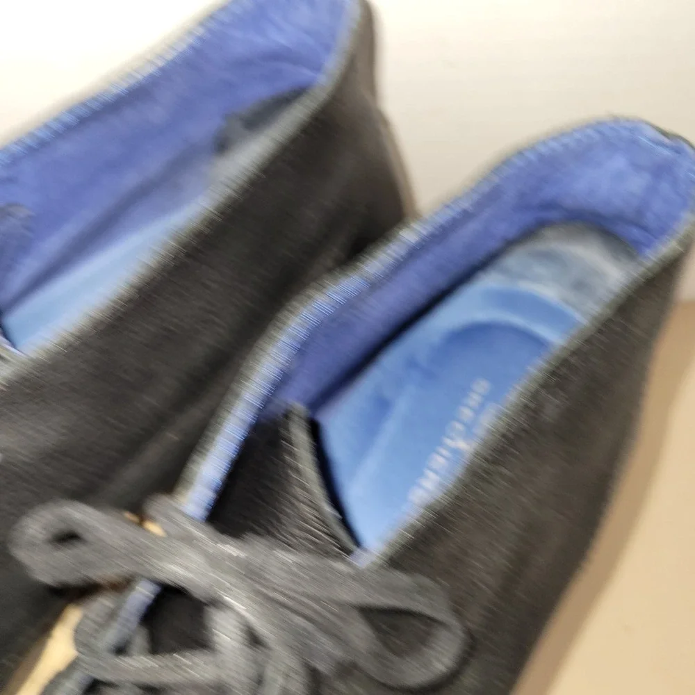 Mark Nason Skechers step out