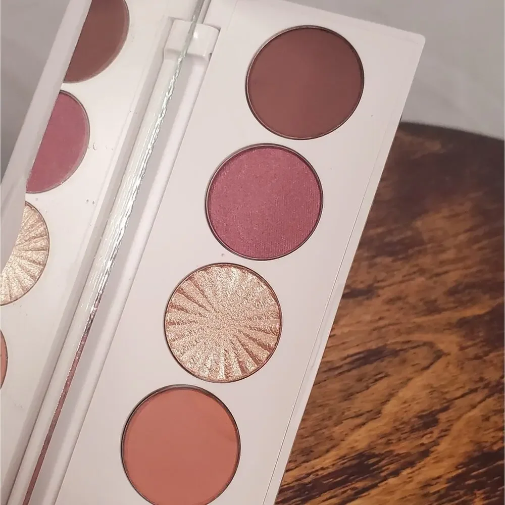 OFRA cosmetics signature