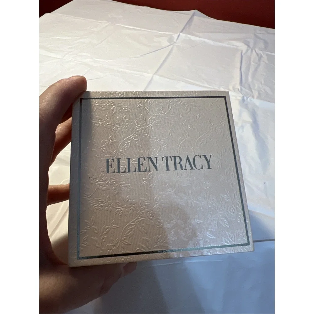 Ellen Tracy ellen tracy