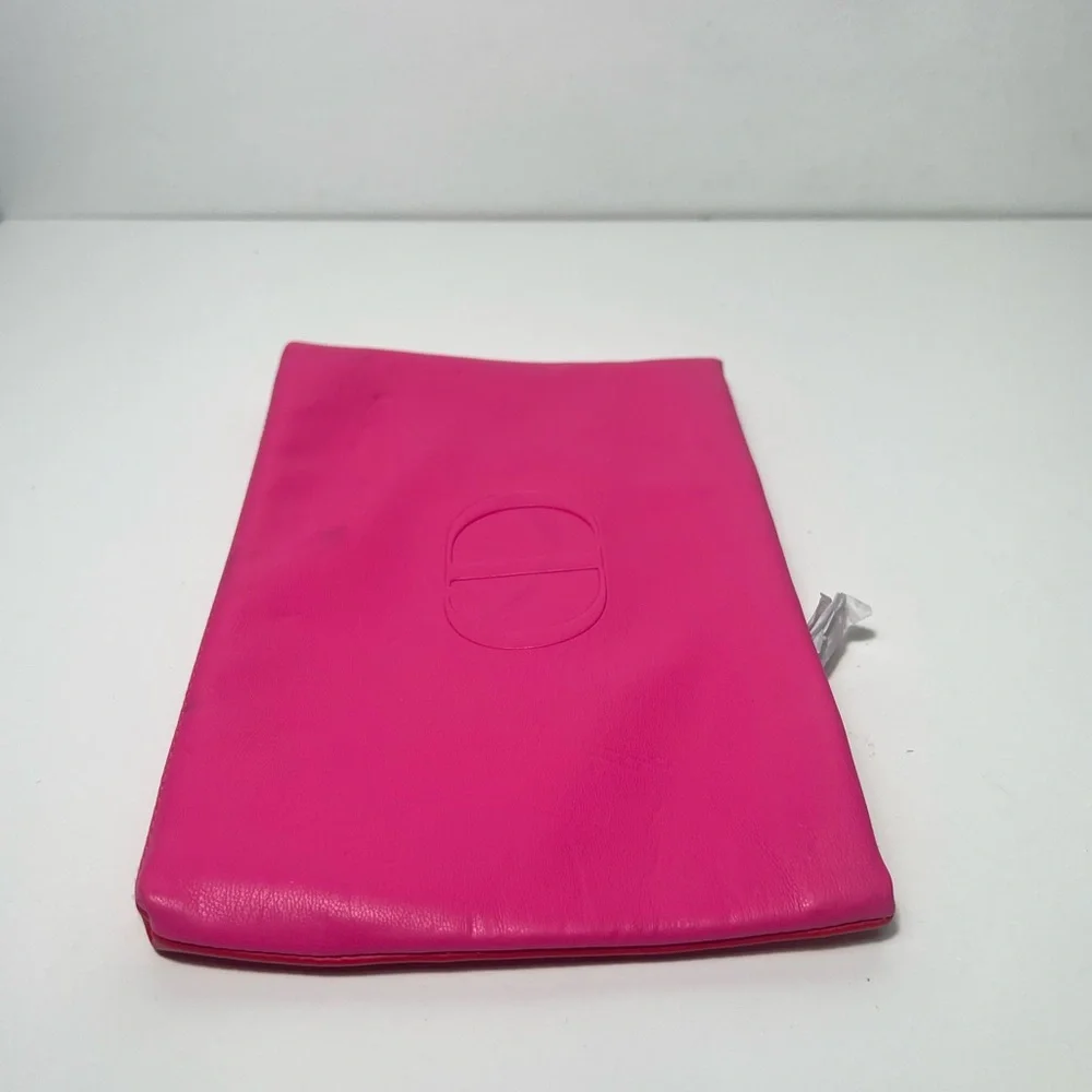 Dior details authentic