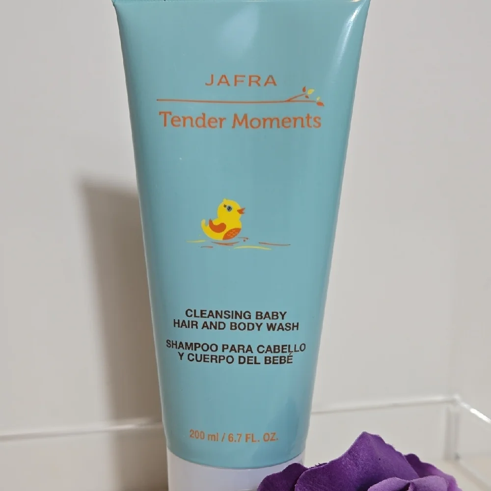 JAFRA Tender Moments Cleansing Baby Hair and Body Wash 6.7 Oz