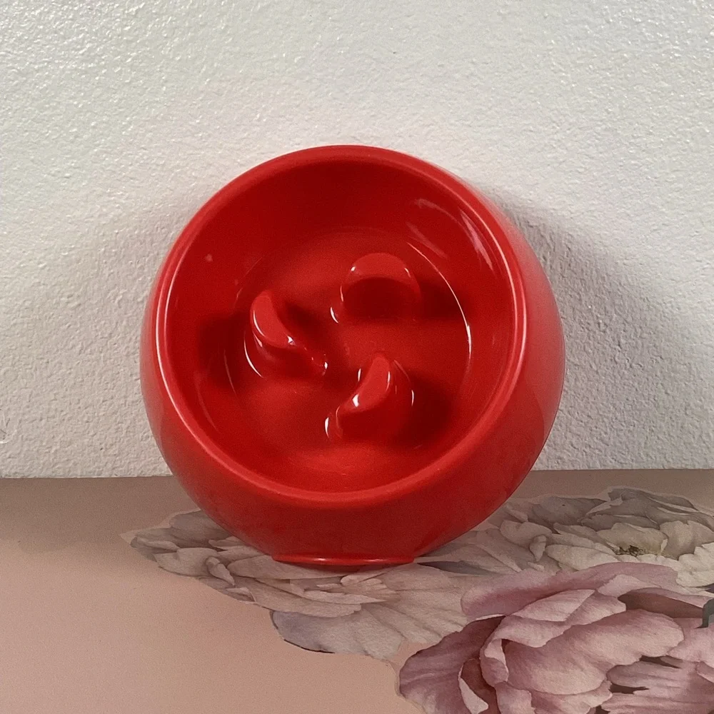Red plastic dog bowl NWOT