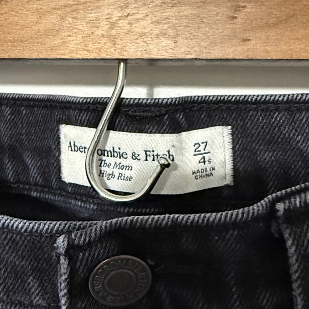 Abercrombie & Fitch abercrombie fitch